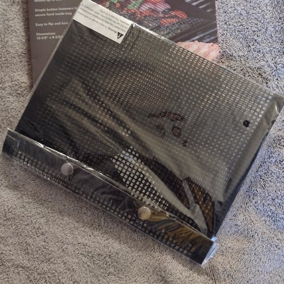 NEW – Lot of 4 Backyard Creations Grill & Bake Mesh Bag - Picture 5 of 5